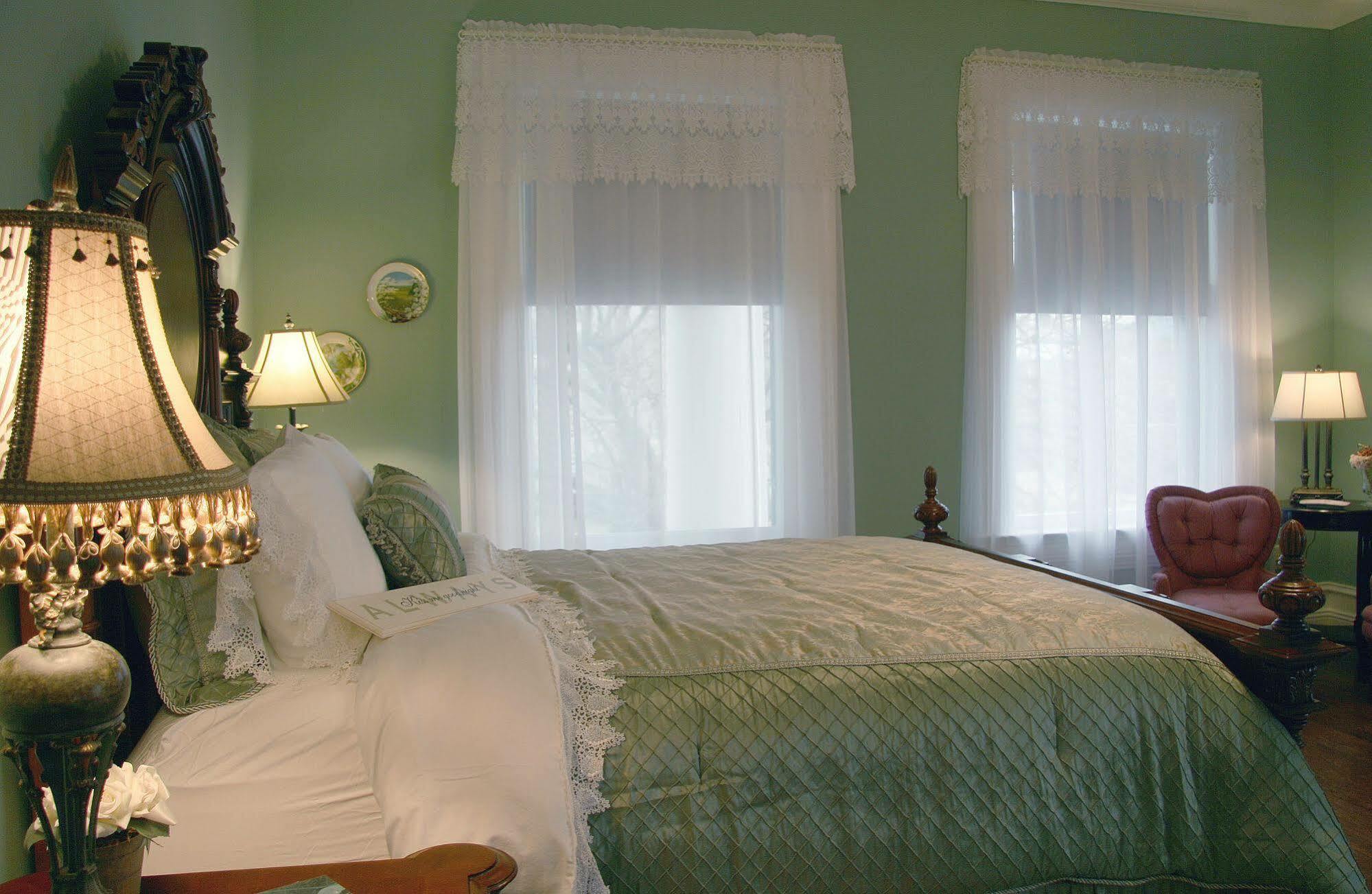 Trinkle Mansion Bed & Breakfast Wytheville Exterior foto